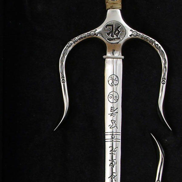 Assassinate your mail with the Elektra mini Sai sword letter